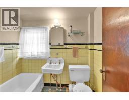 17 Grand AVENUE - 29