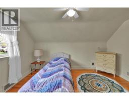 17 Grand AVENUE - 31