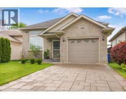 100 Manning DRIVE - 1