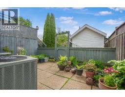 100 Manning DRIVE - 29