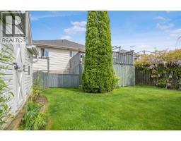 100 Manning DRIVE - 31