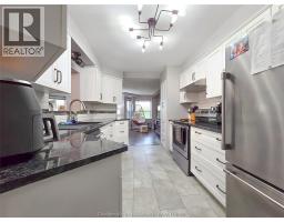 10 VAN ALLEN AVENUE - 18