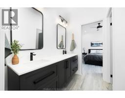 61 ALBERT STREET - 30