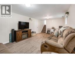 103 CARDINAL CRESCENT - 28