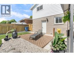 103 CARDINAL CRESCENT - 39