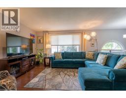 16 Mango LANE - 8