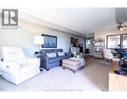 10 VAN ALLEN AVENUE UnitNo. 801 - 34