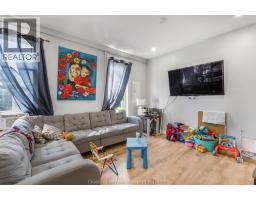5 Tiffany STREET - 11