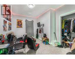 5 Tiffany STREET - 15