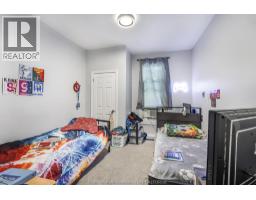 5 Tiffany STREET - 16