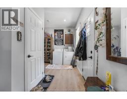 5 Tiffany STREET - 27