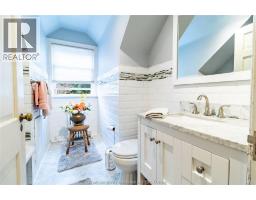 310 VICTORIA AVENUE - 26
