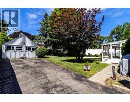 310 VICTORIA AVENUE - 40