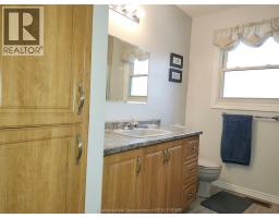15 MONARCH DRIVE - 12