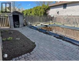 15 MONARCH DRIVE - 20