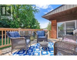 44 Alexandra AVENUE - 41