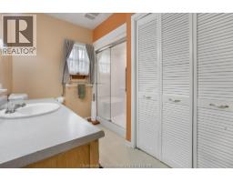 43 OXLEY DRIVE - 16