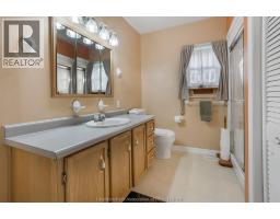 43 OXLEY DRIVE - 17