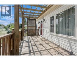 43 OXLEY DRIVE - 7