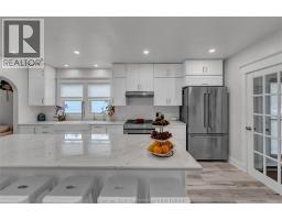 1134 Elizabeth STREET - 18