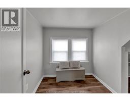 1134 Elizabeth STREET - 33