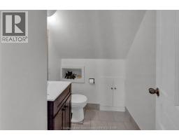 1134 Elizabeth STREET - 34