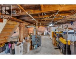 1134 Elizabeth STREET - 37