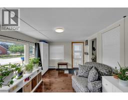 1134 Elizabeth STREET - 4