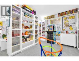 27 TRACY DRIVE - 29