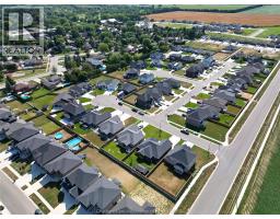 27 TRACY DRIVE - 47