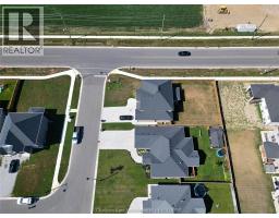 27 TRACY DRIVE - 50