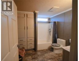 15895 Longwoods ROAD - 15