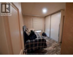15895 Longwoods ROAD - 22