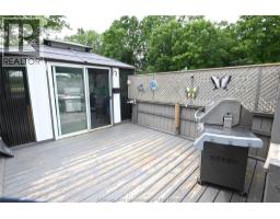 15895 Longwoods ROAD - 27