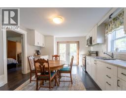 128 ELIZABETH STREET - 12