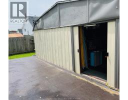 89 Bruinsma AVENUE - 41