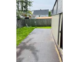 89 Bruinsma AVENUE - 42