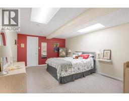 12 Aspen CLOSE - 40