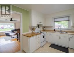 135 Alexandra AVENUE - 10