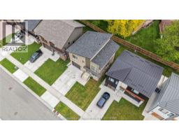 59 CHURCHILL PARK ROAD - 40