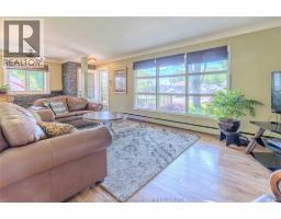 63 Warwick DRIVE - 4