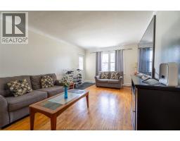 363 Lacroix STREET - 3