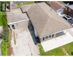 363 Lacroix STREET - 31