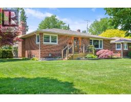 18 WOODLAND AVENUE - 2