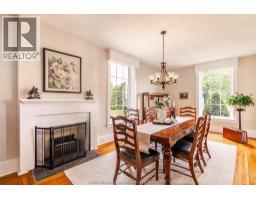 11179 Longwoods ROAD - 13