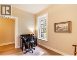11179 Longwoods ROAD - 22
