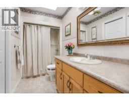 151 Balmoral ROAD - 23