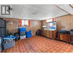 1402 Elsmere AVENUE - 23