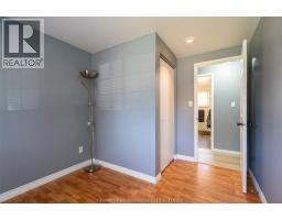 3 GOLDMERE DRIVE - 16