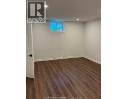 424 Gregory DRIVE - 14